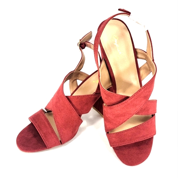 Qupid Scarlett Alona Red Suede, Strappy, Block Heel, Sandal. Women's Size 8M - Picture 11 of 13